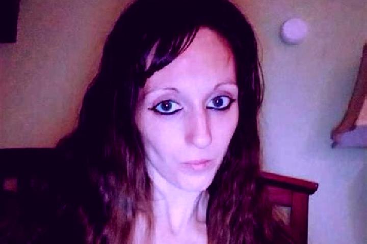 Eleanor, 22 — Escort in Ogdensburg, United States