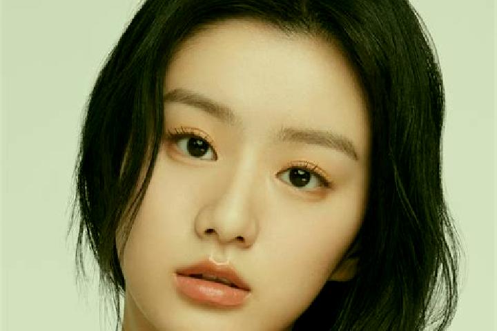 Eleanor, 22 — Escort in Pingzhai, China