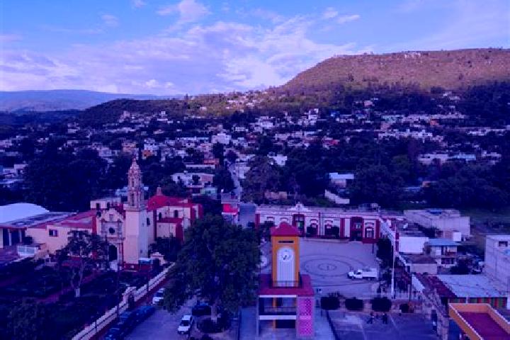 Eleanor, 22 — Escort in San Miguel Tlanichico, Mexico