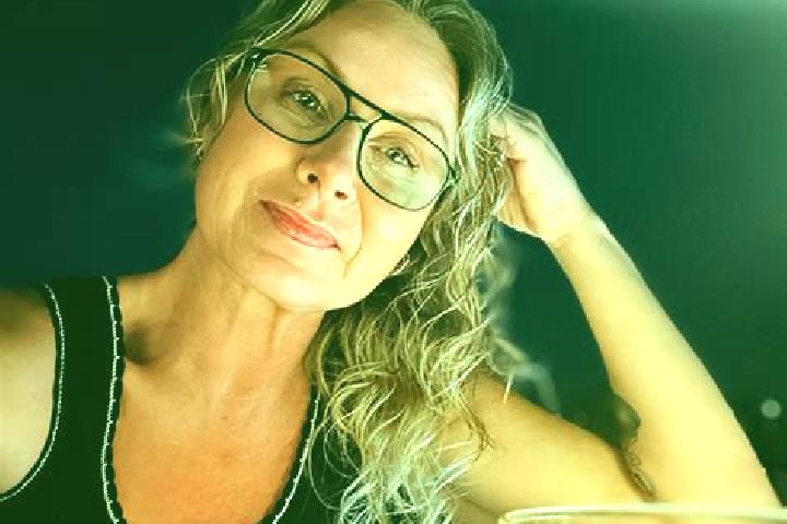 Eleanor, 22 — Escort in Tars, Denmark