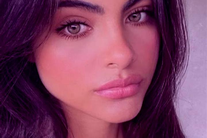 Eleanor, 23, a brunette dark-eyed caribbean companion based in Milos. Offering A-Level, Overnight, Fetish. Available for incall and outcall, overnight bookin...