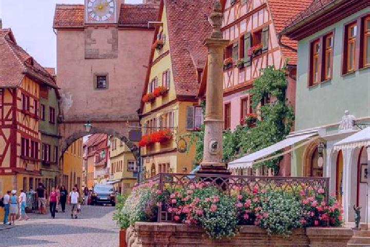 Eleanor, 23 — Escort in Bobingen an der Rems, Germany