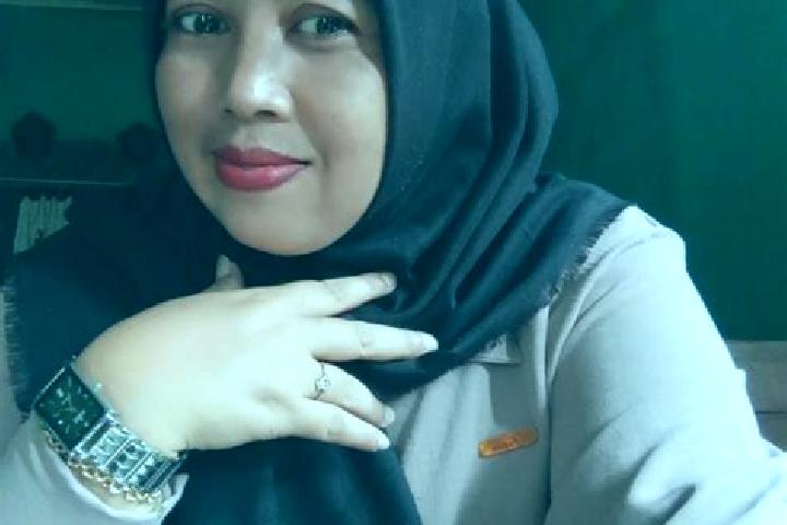 Eleanor, 23 — Escort in Cimanggu, Indonesia