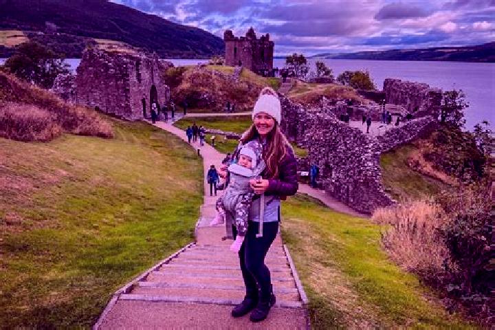 Eleanor, 23 — Escort in Inverness Highlands North, United States