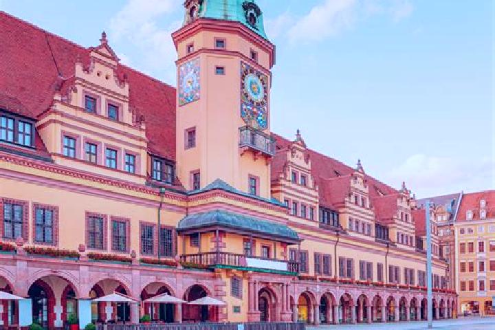 Eleanor, 23 — Escort in Kuhlen, Germany