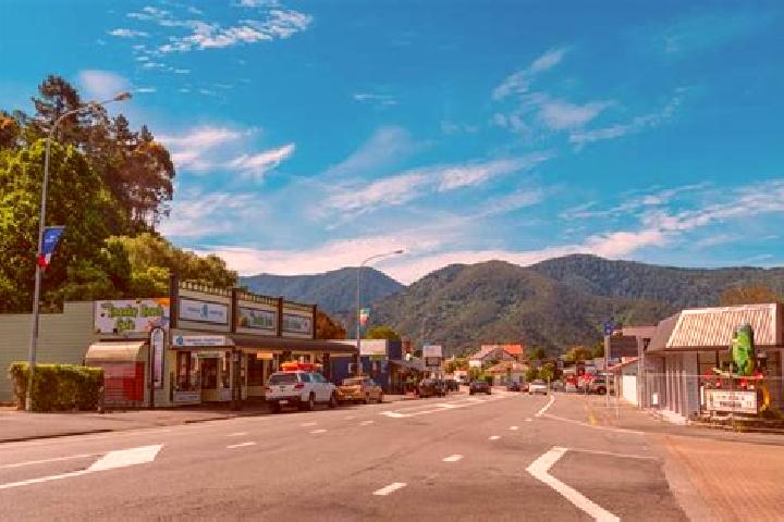 Eleanor, 23 — Escort in West End, New Zealand