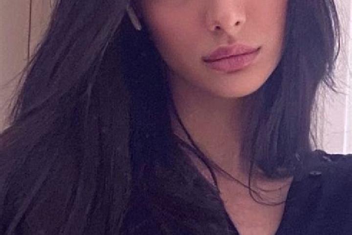 Eleanor, 24, a black dark-eyed middle eastern companion based in Battery Hill. Offering Party Girl, Couples, Tantra, BDSM. Available for incall and outcall, ...