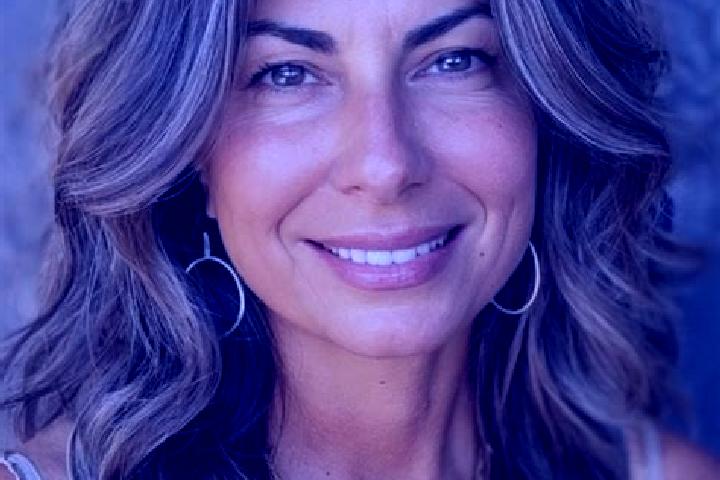 Eleanor, 24, a brunette grey-eyed latina companion based in Mezdra. Offering Girlfriend Experience, 69, BDSM, Duos. Available for incall and outcall, overnig...