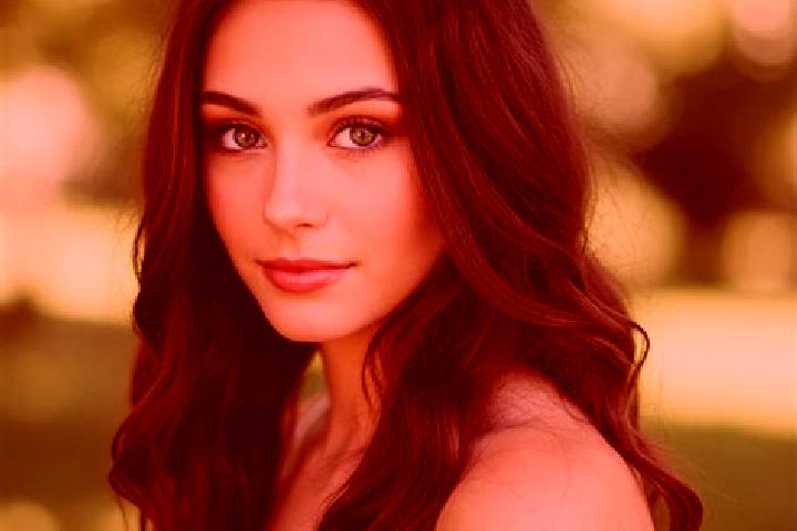 Eleanor, 24, a brunette hazel-eyed slavic companion based in Chafan Grande. Offering Prostate Massage, 69, CIM, Domination. Available for incall and outcall,...