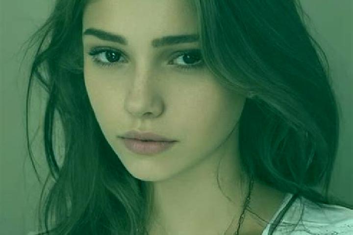Eleanor, 24, a chestnut grey-eyed slavic companion based in Mlawe. Offering Prostate Massage, Dinner Date, A-Level, GFE. Available for incall and outcall, ov...