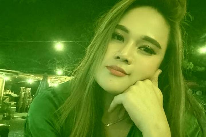 Eleanor, 24 — Escort in Balong Kulon, Indonesia