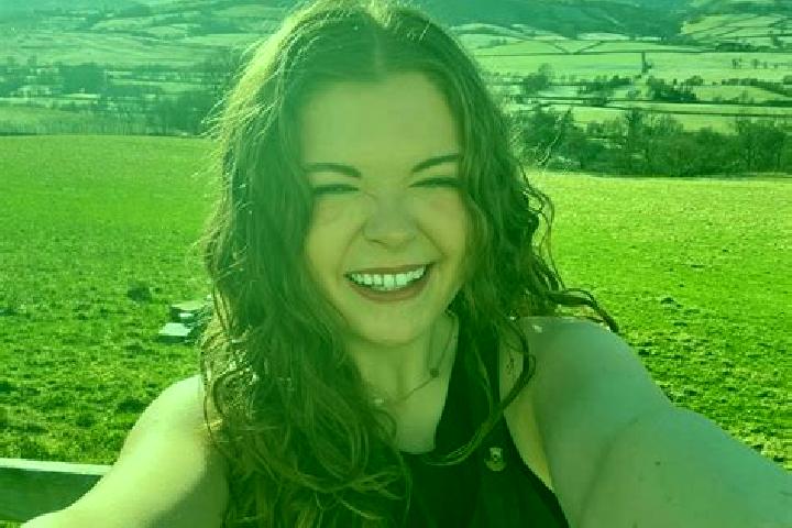 Eleanor, 24 — Escort in Cavanagh, Argentina