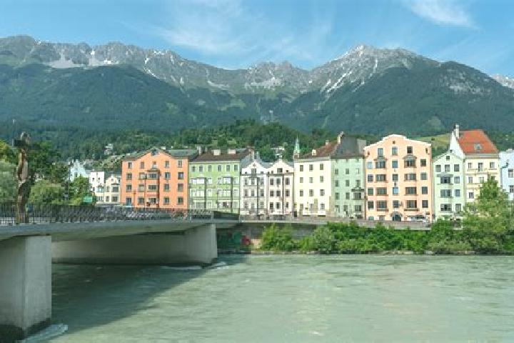 Eleanor, 24 — Escort in Obertressen, Austria