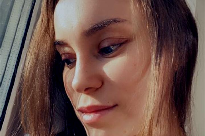 Eleanor, 24 — Escort in Yadrin, Russia