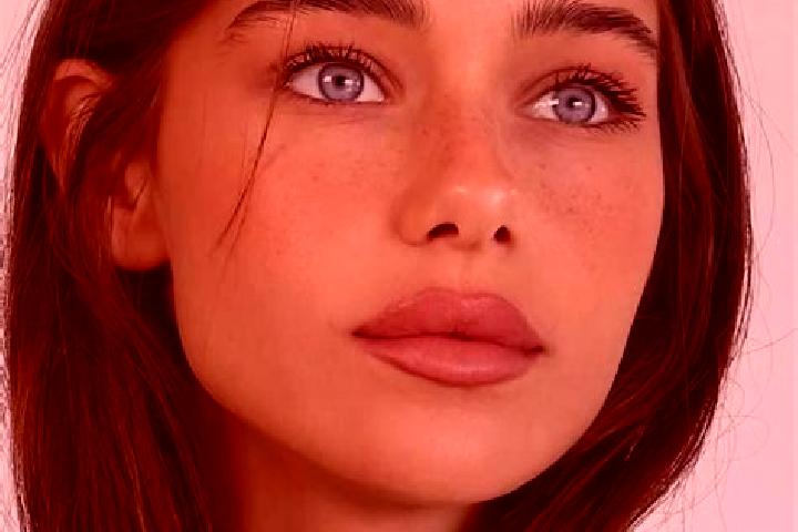 Eleanor, 25, a brunette grey-eyed caribbean companion based in Dworp. Offering GFE, OWO, Overnight. Available for incall and outcall, overnight bookings avai...