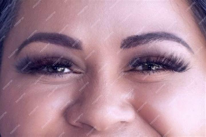 Eleanor, 25, a red green-eyed latina companion based in Hrebinka. Offering Overnight, Couples, Fetish. Available for incall and outcall, overnight bookings a...