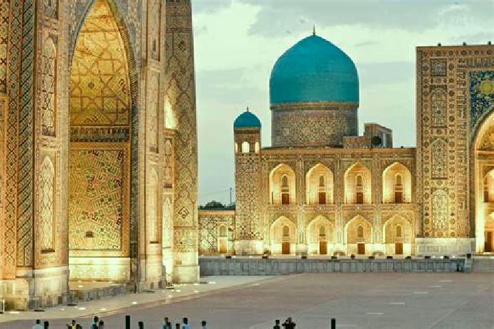 Eleanor, 25 — Escort in Dardoq, Uzbekistan