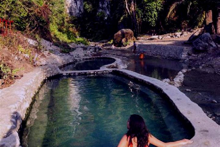 Eleanor, 25 — Escort in Mainit Norte, Philippines