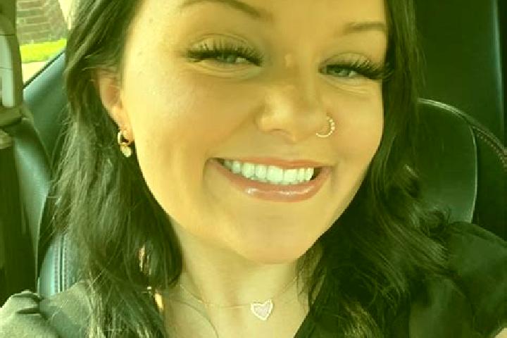 Eleanor, 25 — Escort in North Corbin, United States