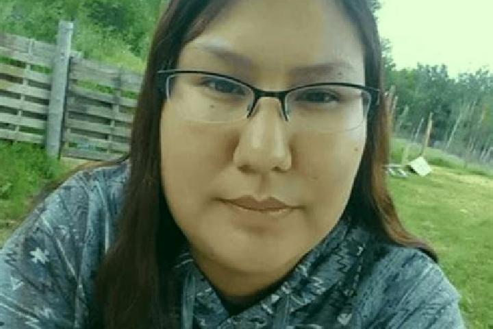 Eleanor, 25 — Escort in Pelican Narrows, Canada