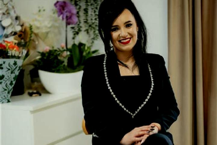 Eleanor, 25 — Escort in Santana, Romania