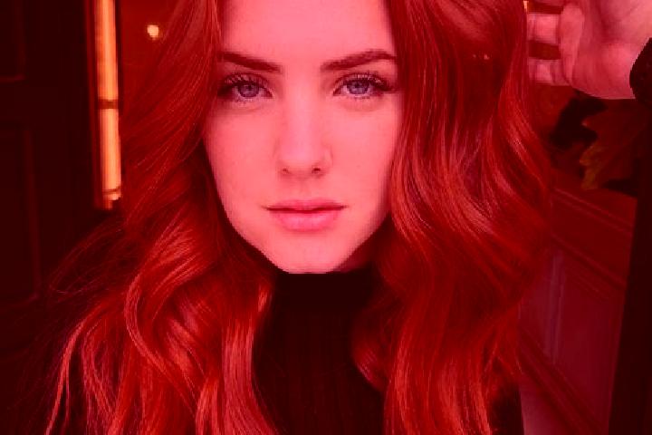 Eleanor, 26, a auburn blue-eyed middle eastern companion based in Mecca. Offering Fetish, GFE, 69, Striptease. Available for incall and outcall, overnight bo...