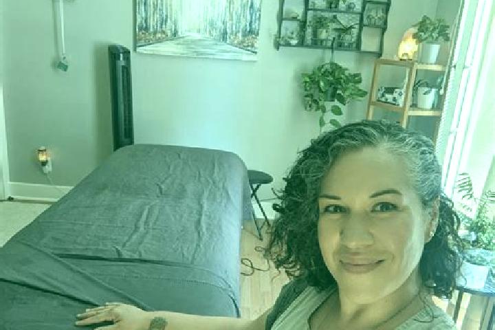 Eleanor, 26, a black grey-eyed middle eastern companion based in Rondissone. Offering Erotic Massage, GFE, Striptease, Massage. Available for incall and outc...