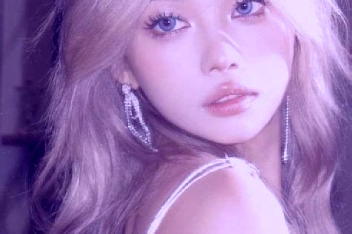 Eleanor, 26, a blonde grey-eyed asian companion based in Febvin-Palfart. Offering Striptease, BDSM, Fetish, Massage. Available for incall and outcall, day an...
