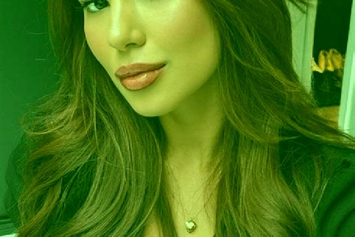 Eleanor, 26, a chestnut brown-eyed latina companion based in Mostafaabad. Offering GFE, Couples, Fetish. Available for incall and outcall, overnight bookings...