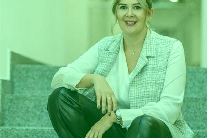 Eleanor, 26 — Escort in Raffelstetten, Austria