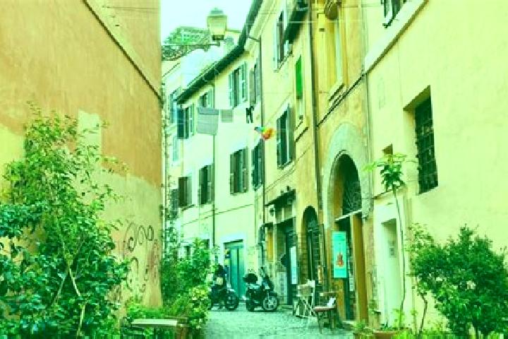 Eleanor, 26 — Escort in Trastevere, Italy