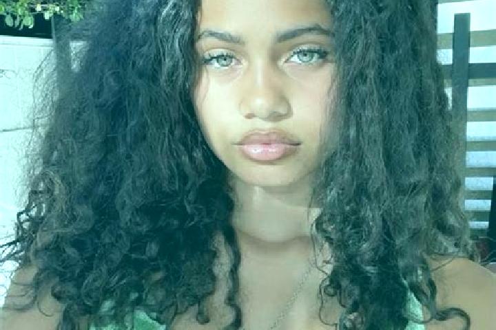 Eleanor, 27, a blonde amber-eyed mixed companion based in Mallam Sidi. Offering 69, Dinner Date, CIM. Available for incall and outcall, day and evening dates.