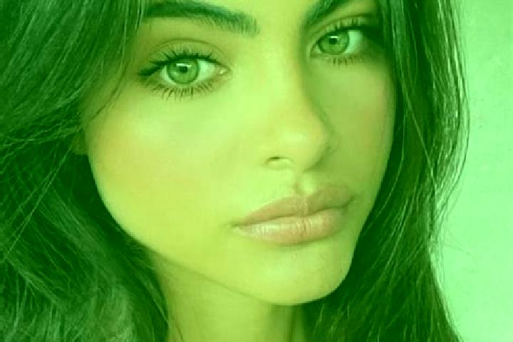 Eleanor, 27, a brunette dark-eyed caribbean companion based in Casas de Haro. Offering OWO, Dinner Date, Overnight, A-Level. Available for incall and outcall...