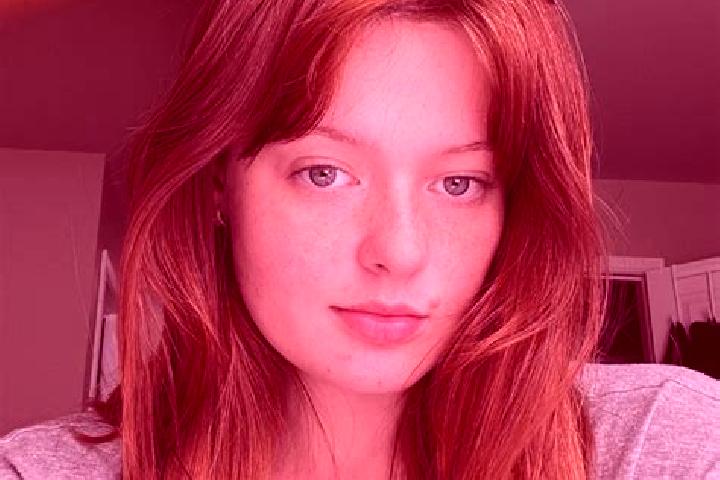 Eleanor, 27, a red blue-eyed indian companion based in Medak. Offering CIM, Dinner Date, Party Girl, BDSM. Available for incall and outcall, overnight bookin...