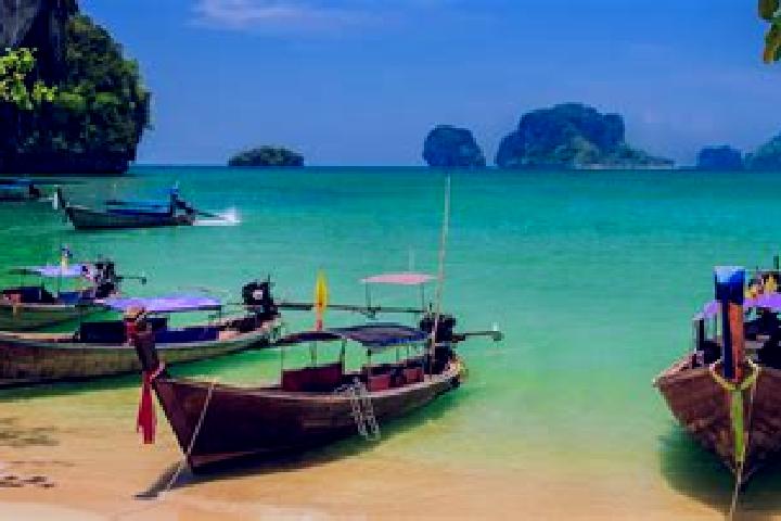 Eleanor, 27 — Escort in Bo Thong, Thailand