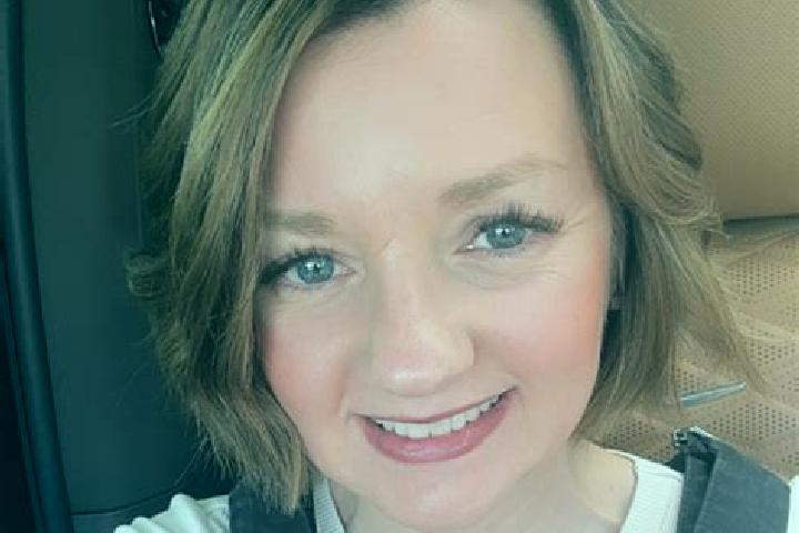 Eleanor, 27 — Escort in Chiefland, United States