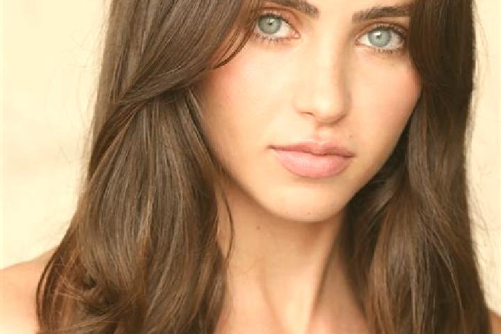 Eleanor, 28, a auburn brown-eyed mediterranean companion based in Baculongan. Offering Duos, Striptease. Available for incall and outcall, overnight bookings...