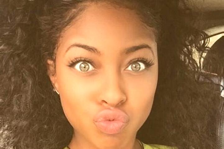 Eleanor, 28, a black green-eyed ebony companion based in Maqia. Offering Deep French Kissing, Girlfriend Experience, Overnight. Available for incall and outc...