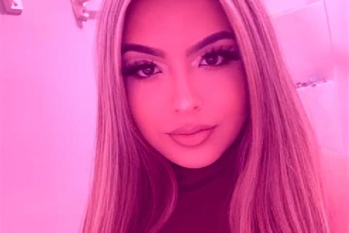 Eleanor, 28, a blonde dark-eyed latina companion based in Adangba-Eby. Offering Fetish, Duos, Girlfriend Experience. Available for incall and outcall, overni...