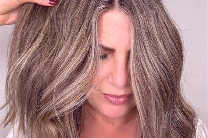 Eleanor, 28, a dark blonde grey-eyed caucasian companion based in Hochdorf. Offering Prostate Massage, Duos, Massage. Available for incall and outcall, overn...