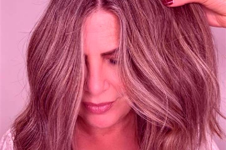 Eleanor, 28, a dark blonde grey-eyed middle eastern companion based in Tonkino. Offering Roleplay, Deep French Kissing, Overnight, Girlfriend Experience. Ava...