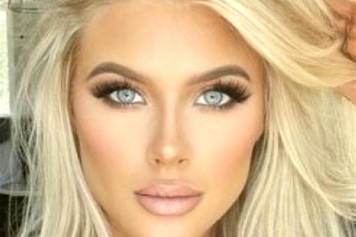 Eleanor, 28, a platinum blonde green-eyed middle eastern companion based in Agnosine. Offering Prostate Massage, CIM, Couples. Available for incall and outca...