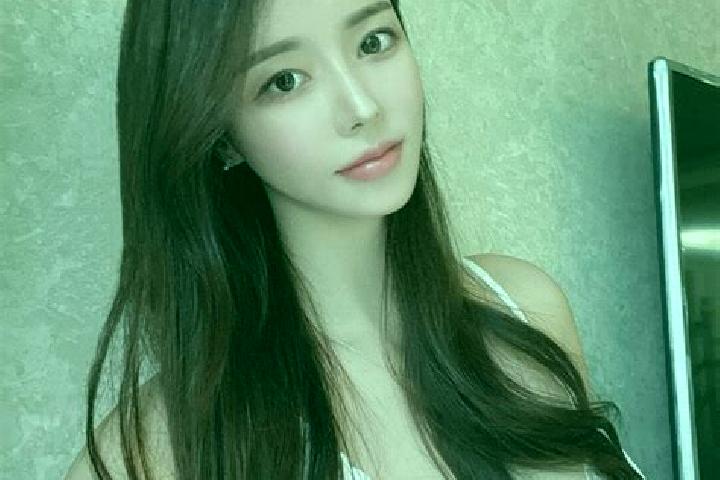 Eleanor, 28 — Escort in Gongyimin, China