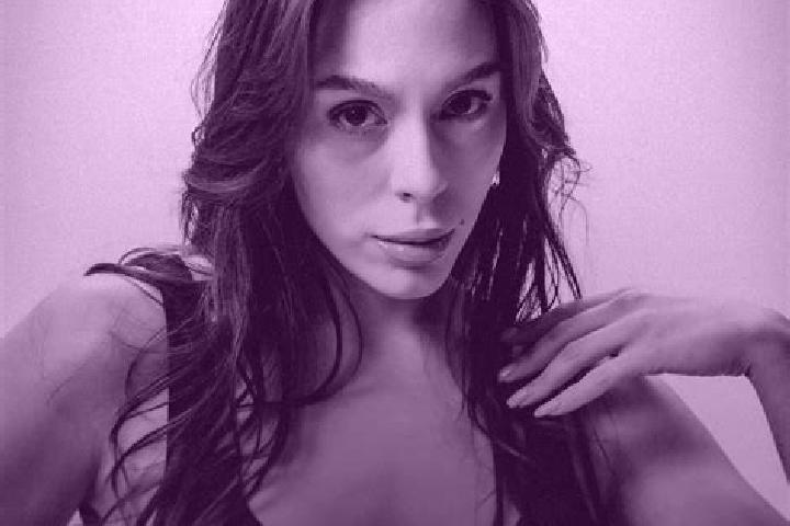 Eleanor, 28 — Escort in Lacin, Turkey