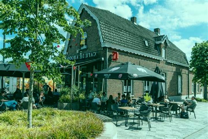 Eleanor, 28 — Escort in Obbicht, Netherlands