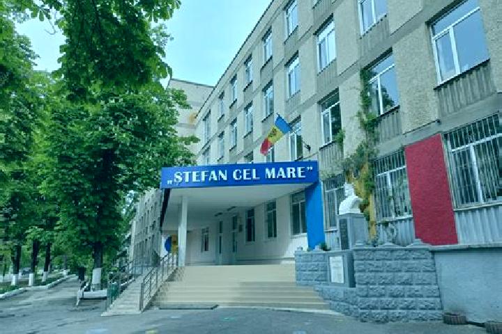 Eleanor, 28 — Escort in Stefan Cel Mare, Romania