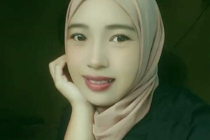 Eleanor, 28 — Escort in Tamberu, Indonesia