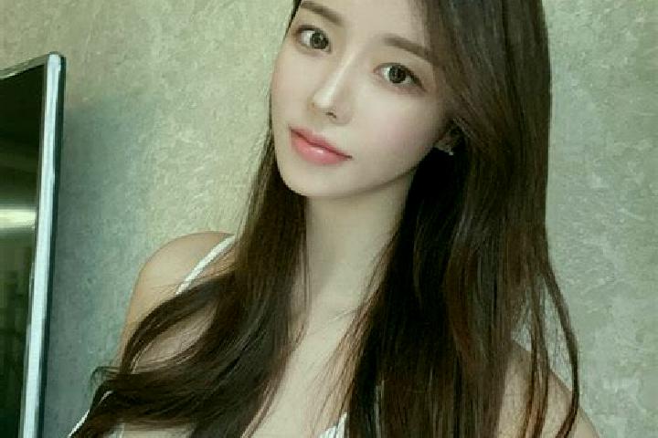Eleanor, 28 — Escort in Zhazi, China