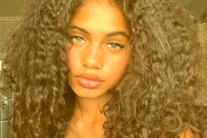 Eleanor, 29, a auburn blue-eyed ebony companion based in Coolalinga. Offering Couples, Deep French Kissing, Striptease, GFE, Fetish. Available for incall and...