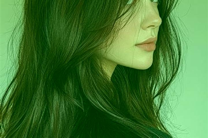 Eleanor, 29, a auburn brown-eyed caucasian companion based in Montamarta. Offering GFE, Deep French Kissing, Tantra, Striptease. Available for incall and out...